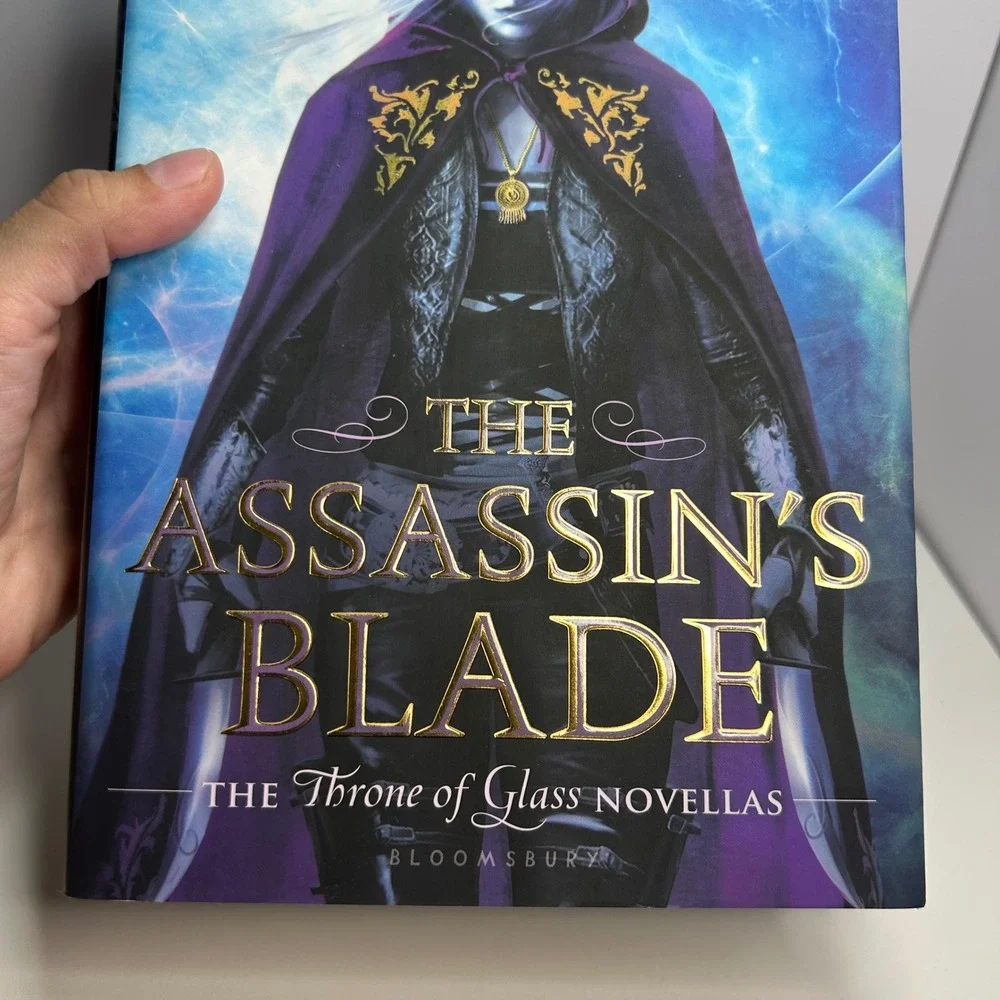The Assassin's Blade Hardcover by Sarah J. Maas Throne of Glass